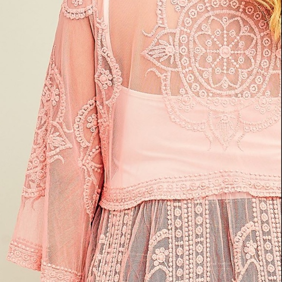 Dusty Rose Lace Kimono - Picture 3 of 3